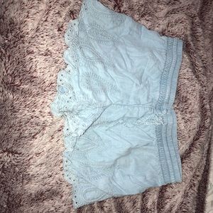 Blue gap shorts